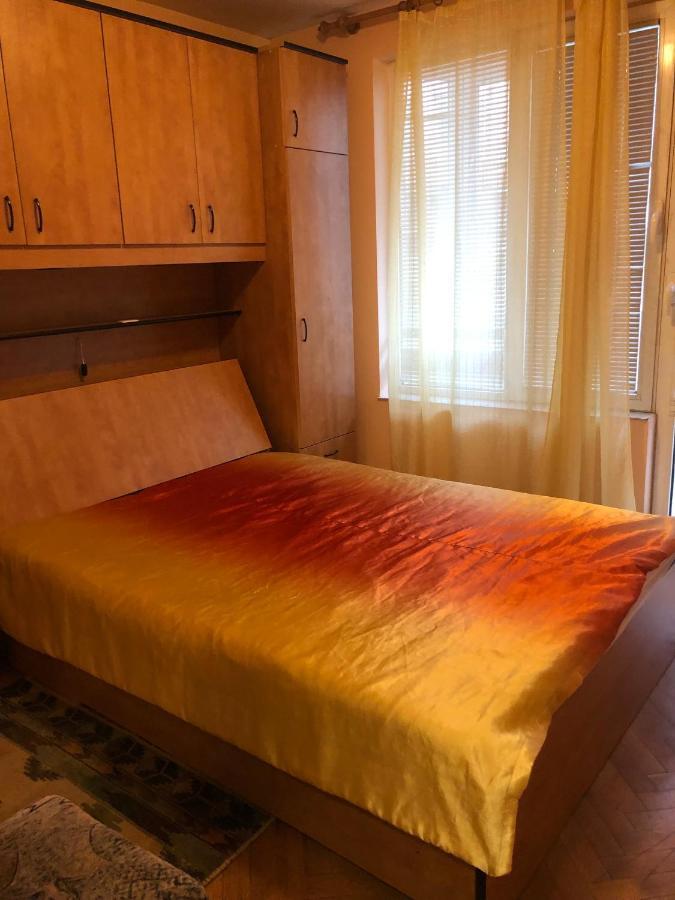 Spacious Beautiful Apartment - Prime Location Varna ภายนอก รูปภาพ